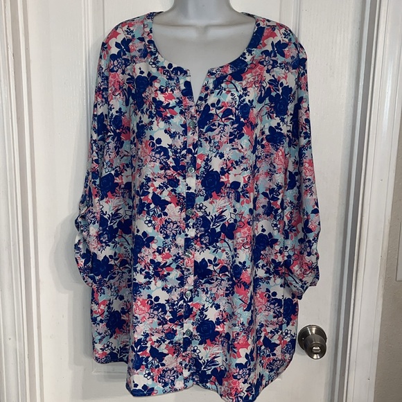 Catherines Women's Plus Size Breezeway Georgette Blouse - Picture 3 of 6